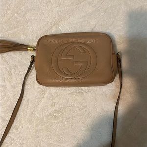 Gucci soho bag. Measurements: 8”W x 6”H x 2.5”D